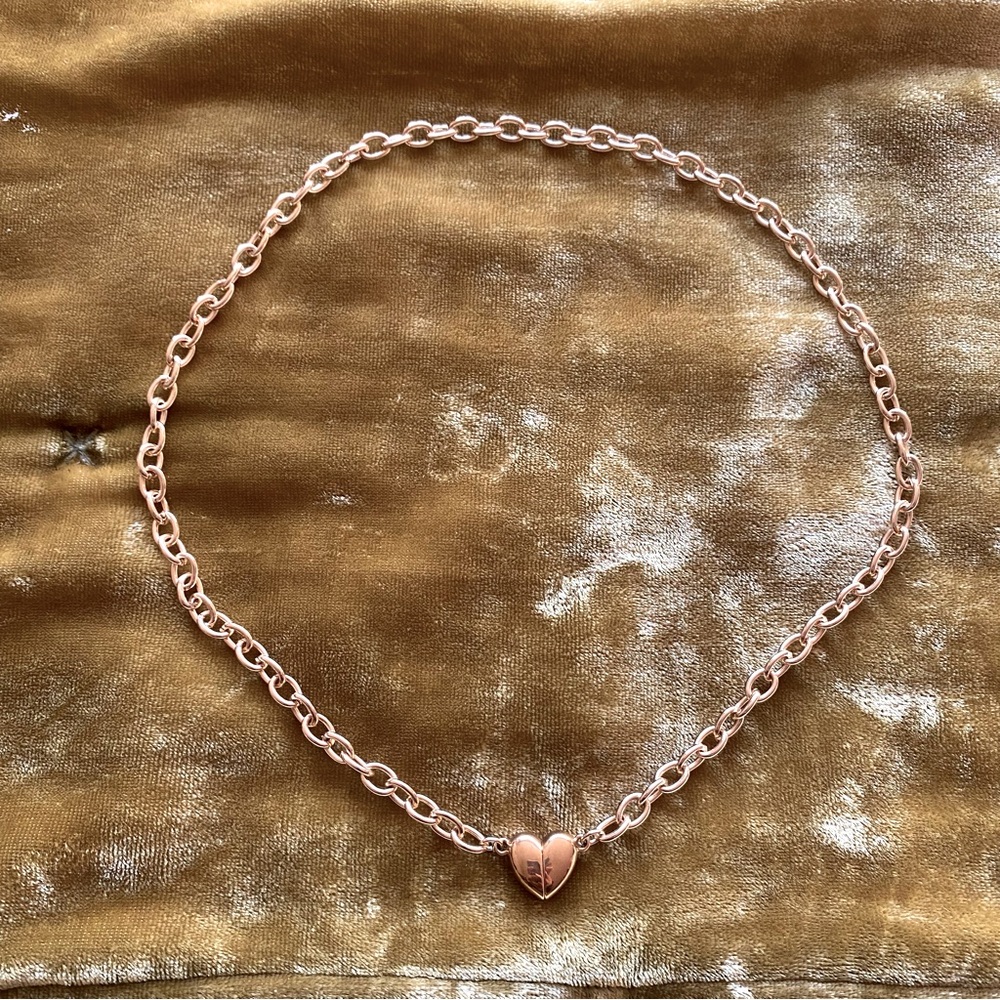 Gold Tone Magnetic Heart Necklace